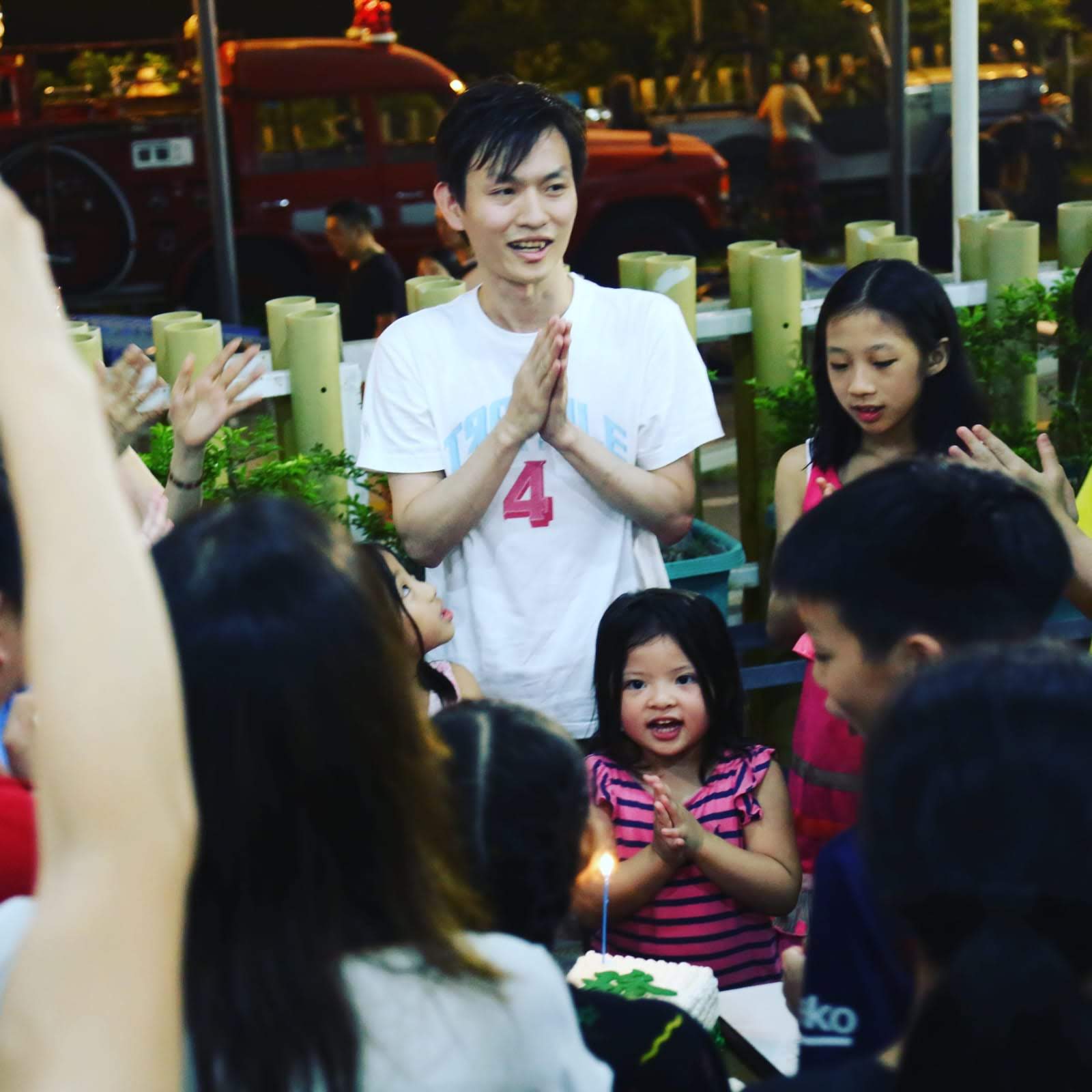 e13b8c32-3689-4d40-9fdb-459d5d1860c1